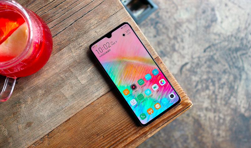 2500元预算这3款手机最值得入手,2021年四千元左右旗舰手机怎么选