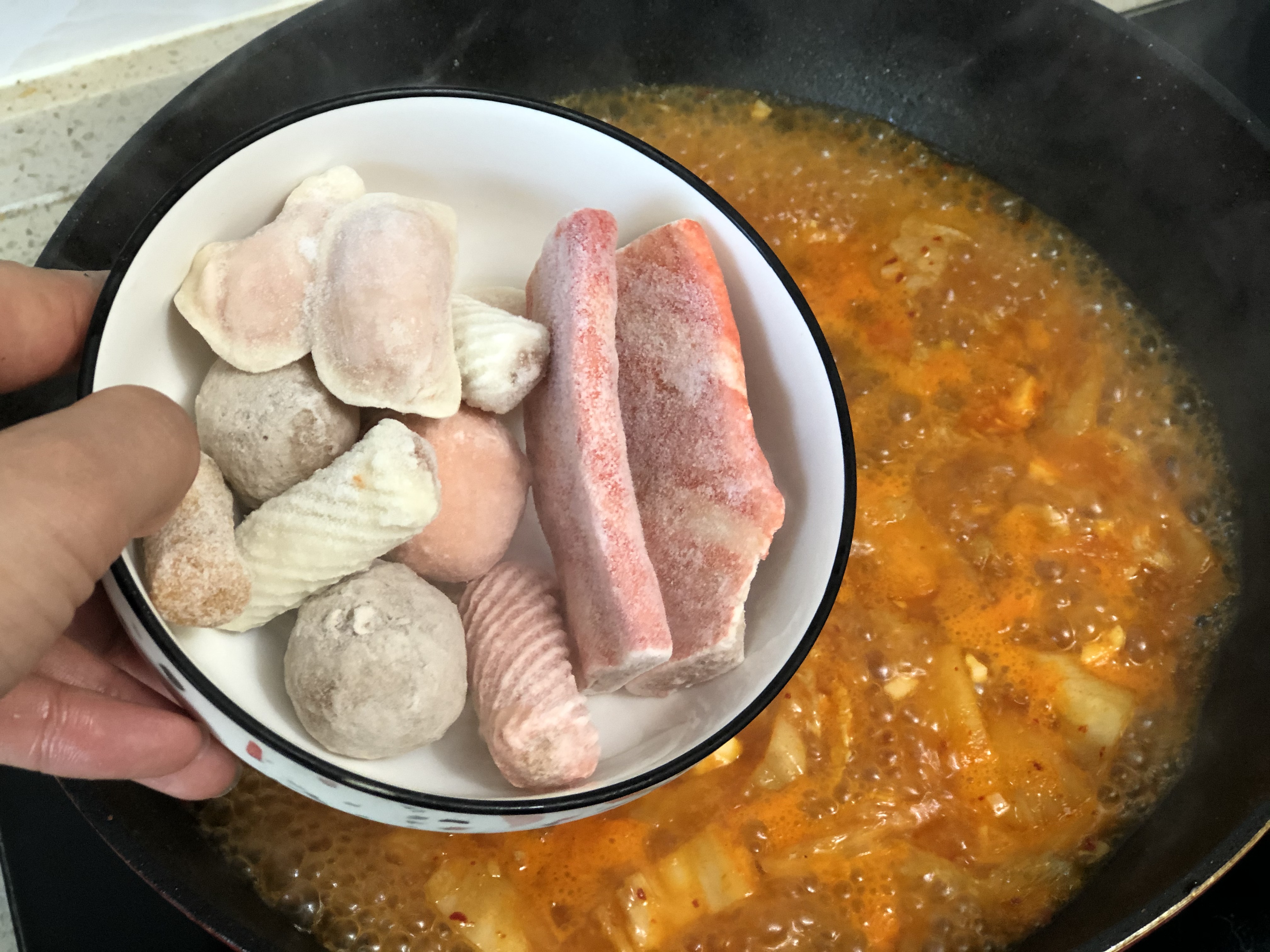 泡菜汤最正宗的做法,泡菜汤的正宗做法不用豆腐