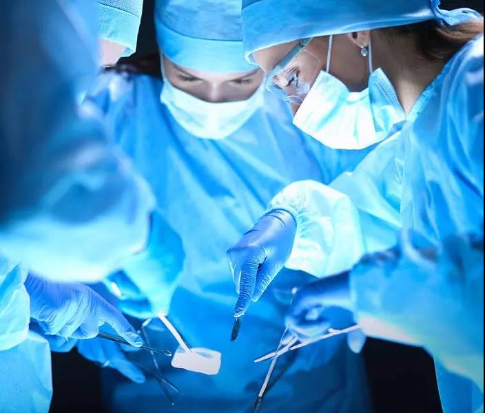 肛瘘患者应该怎样避免病情恶化,怎么判断是肛瘘还是肠癌