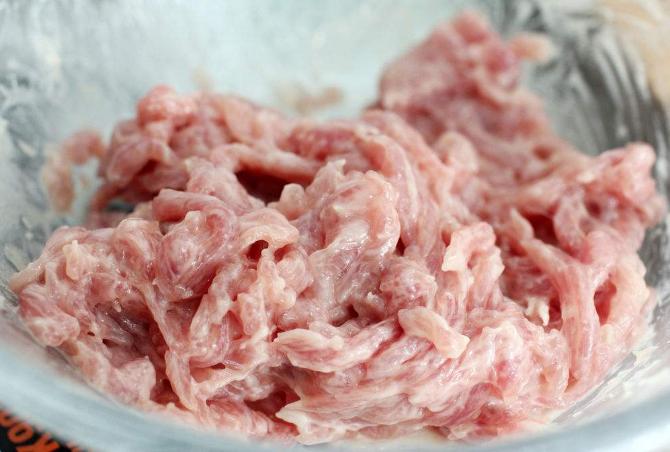 无论炒哪种肉丝，都不要直接下锅，多做2步，肉丝不干不柴很入味