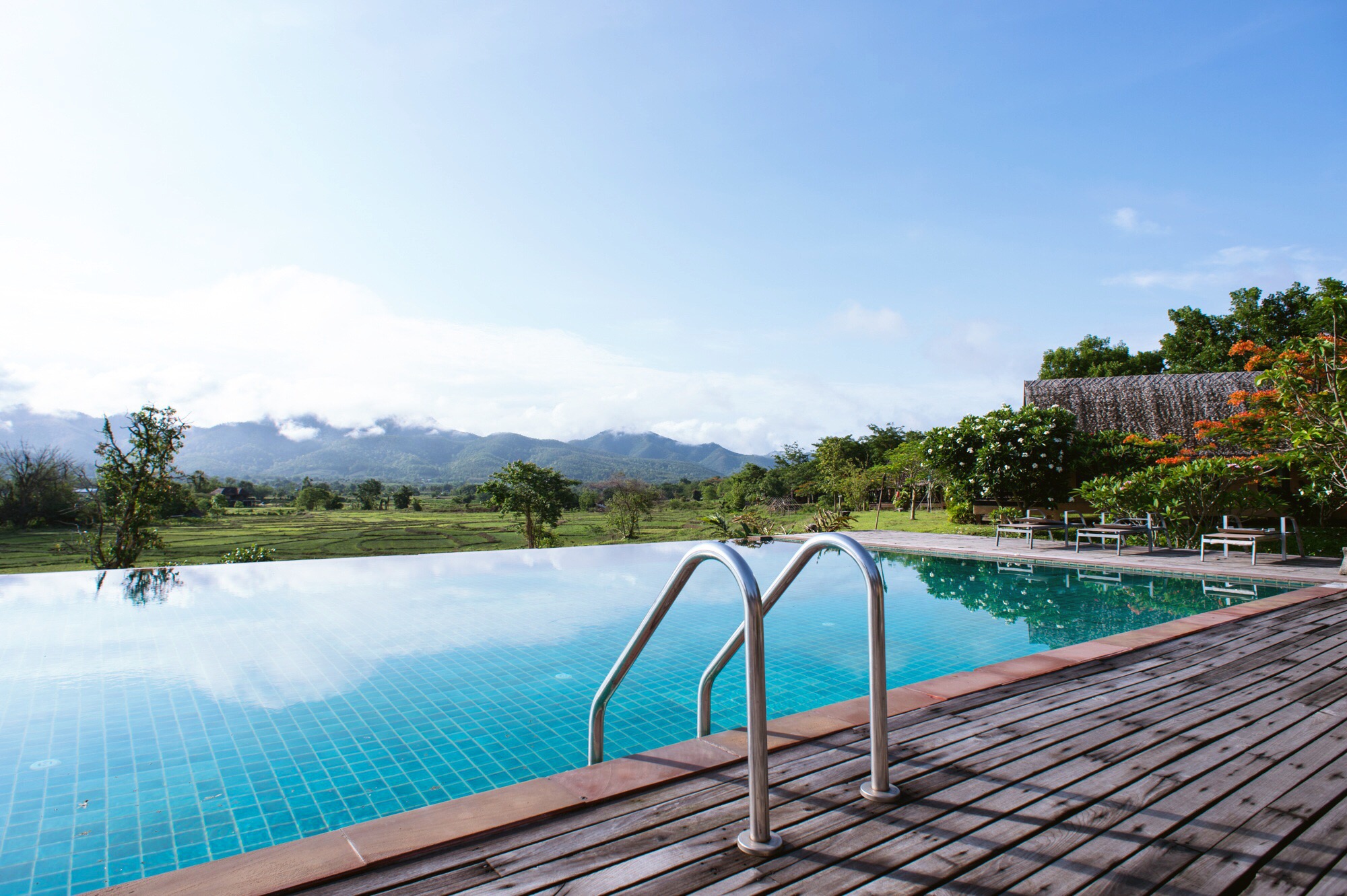 泰国拜县田园式酒店，你向往的诗和远方就藏在这里，一晚不到200