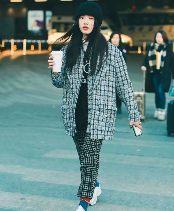 刘雯最近出席的时装周,刘雯时装秀近图