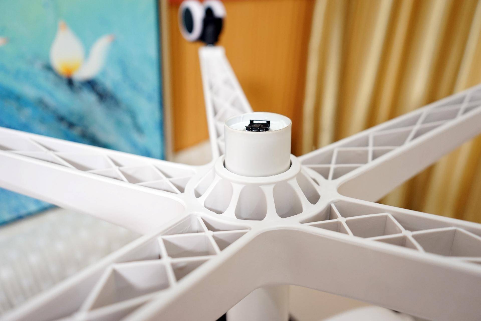 复古风高级设计椅子,设计感十足的单人椅子