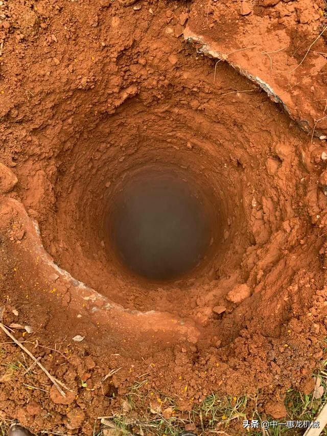 洛阳桩基础旋挖钻机施工价格,小型旋挖钻机能钻多大的桩