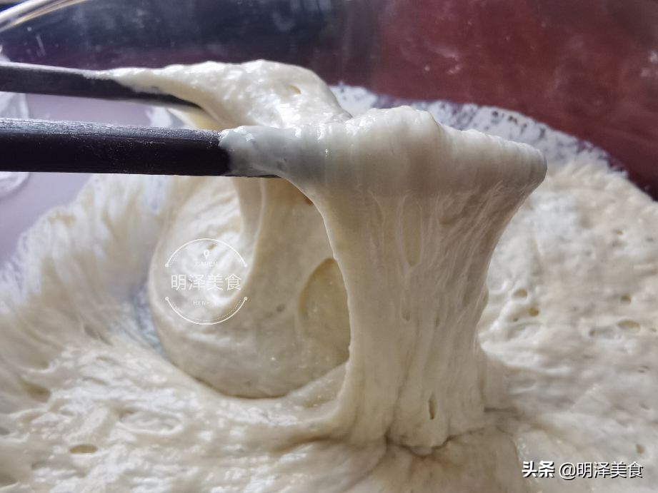 水碱馒头或开花馒头做法,怎样蒸开花大碱馒头