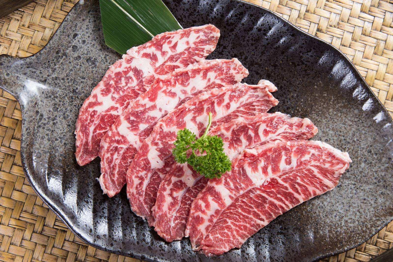 猪肉各个部位怎么选购的,猪肉怎么买才是好猪肉