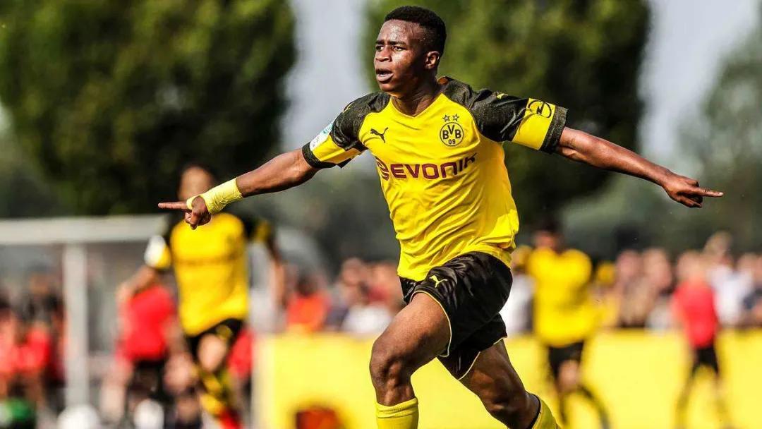 王之者足球培训中心怎么样,深圳王之者足球培训中心