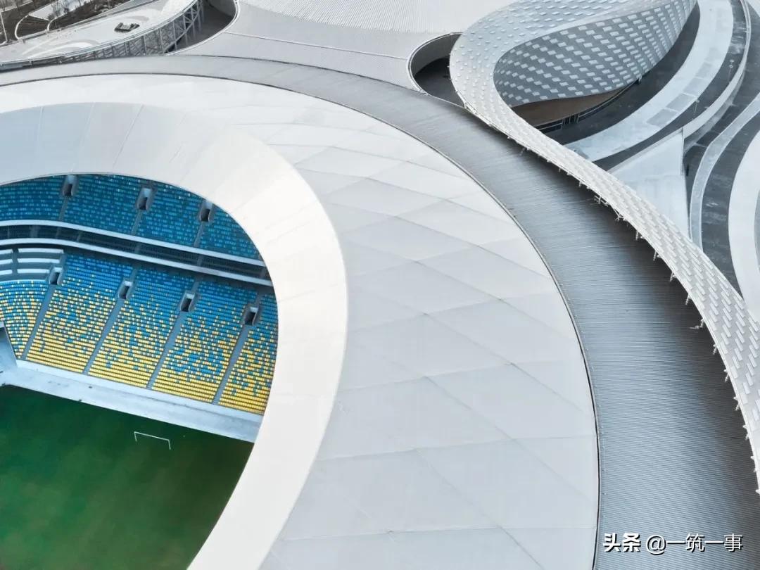 凤凰山体育公园:这座满足顶级赛事标准的场馆藏了多少“秘密”?