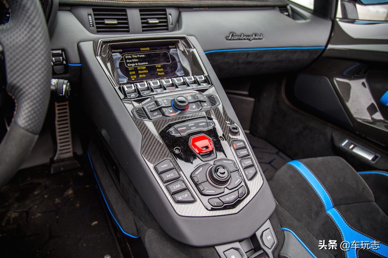 兰博基尼黑色,兰博基尼aventadorsroadster