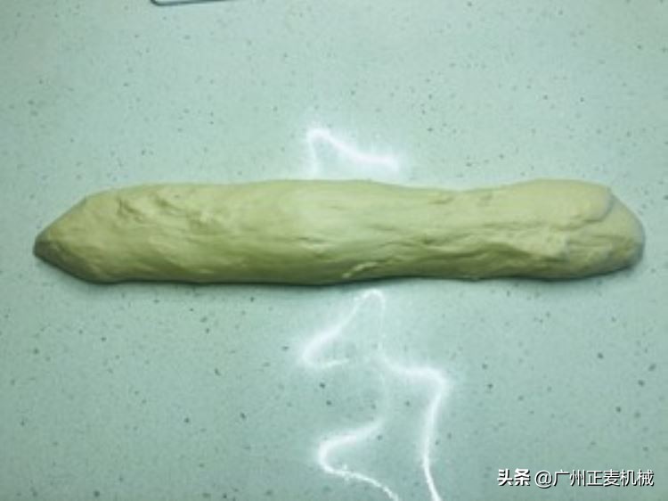 火腿肠面包完整,火腿肠面包