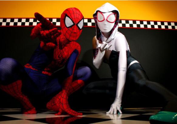 在漫展上cosplay如何才能受欢迎,长得丑可以cos什么角色