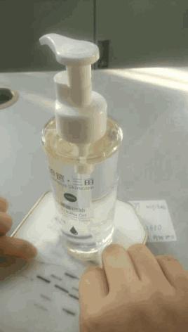 网红化妆品爆款测评,网红博主化妆pk