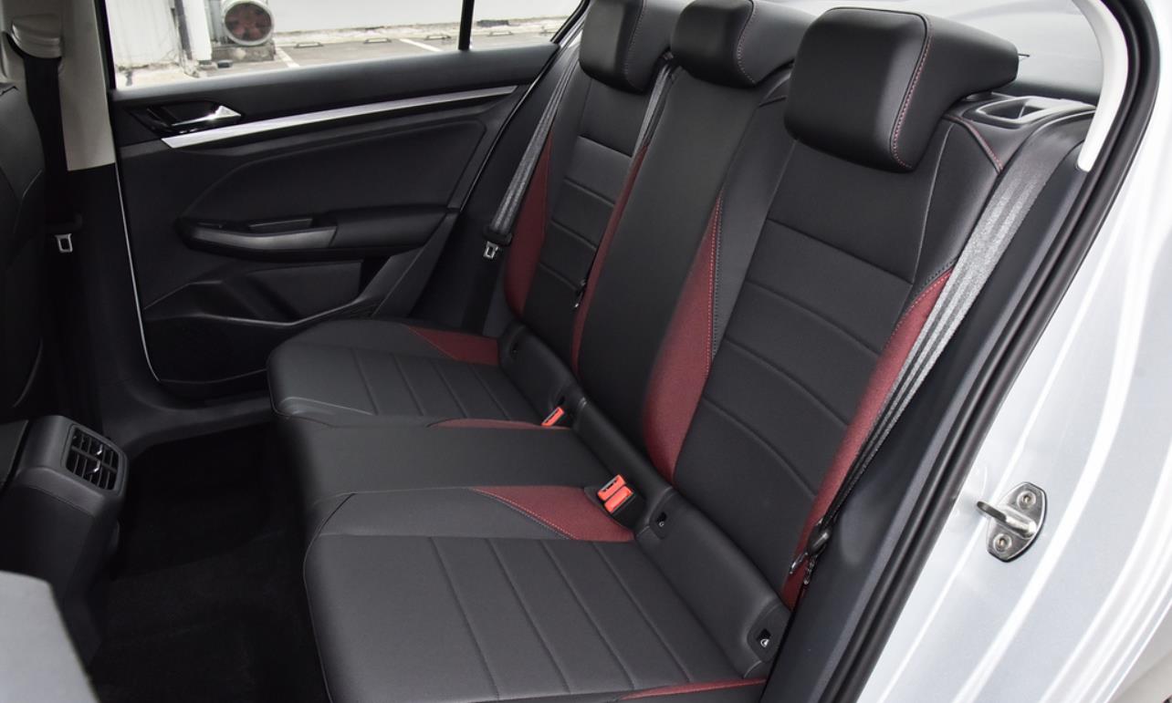 大众宝来桑塔纳优缺点,2014年的大众宝来1.6自动挡优缺点