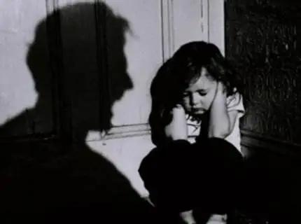 素媛在自杀，鲍毓明们在脱罪，我们不要忘记