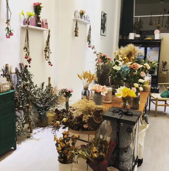 成都开一家鲜花店需要多少钱,重庆开一家花店要多少钱