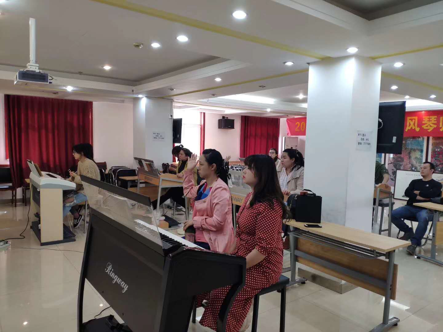 管风琴的魅力,经典电子管风琴