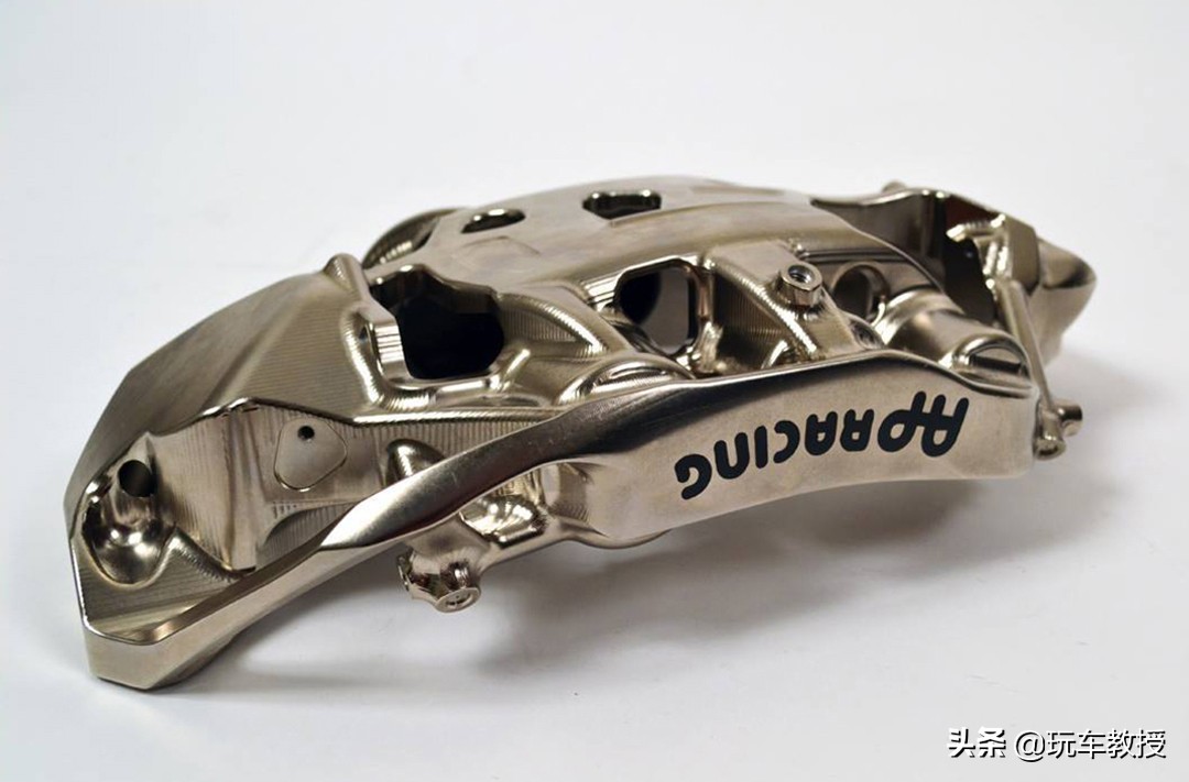 F1钛合金刹车,售价20万?