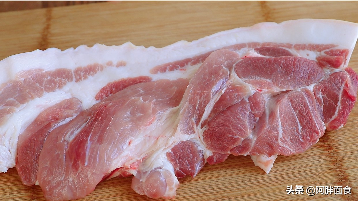 饺子馅怎么调才能鲜嫩多汁,饺子馅怎么调才能鲜嫩多汁呢