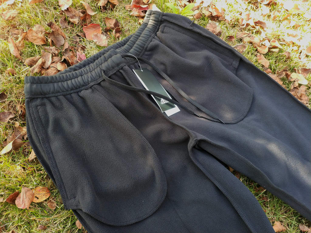 温暖舒适轻盈灵活——阿迪达斯HYBDSTRPTWT18男子户外长裤测评