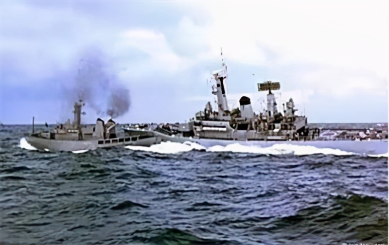 为了鳕鱼，这个弹丸小国和英国皇家海军打了三仗，居然都赢了