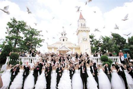 集体婚礼有什么条件,集体婚礼如何选择日子呢