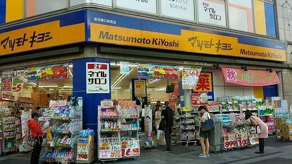 日本旅游购物必买食品,日本旅游购物必去景点