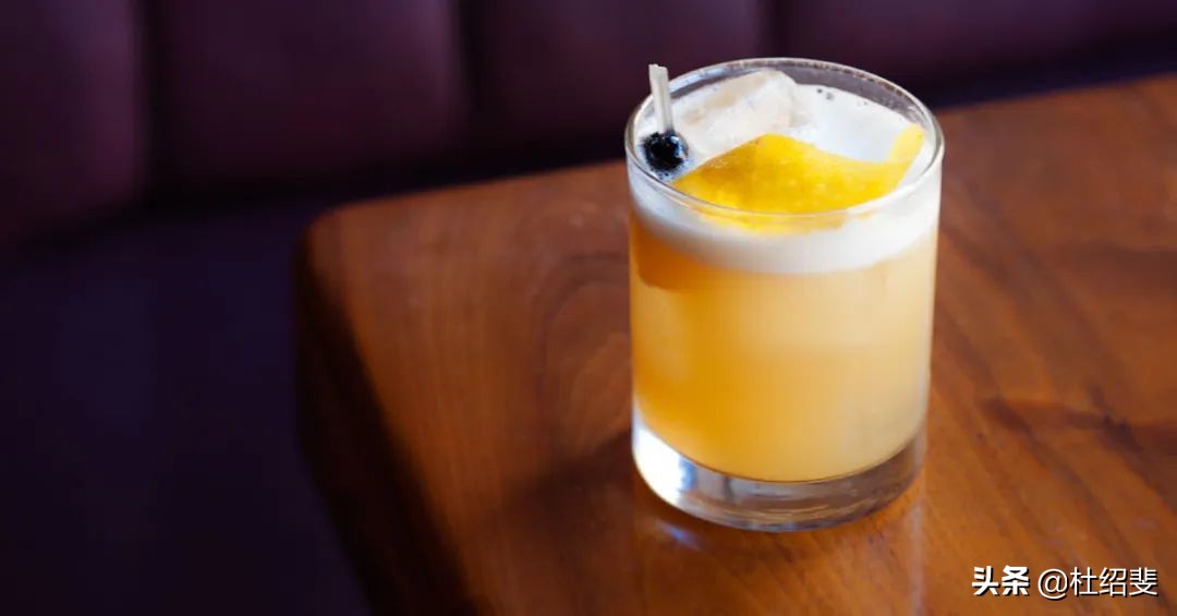 如何请陌生女孩喝一杯(内部交流).PDF