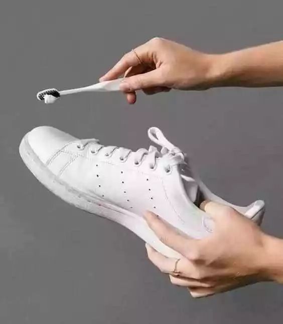 生活小妙招新买的袜子,生活小妙招白袜子洗白