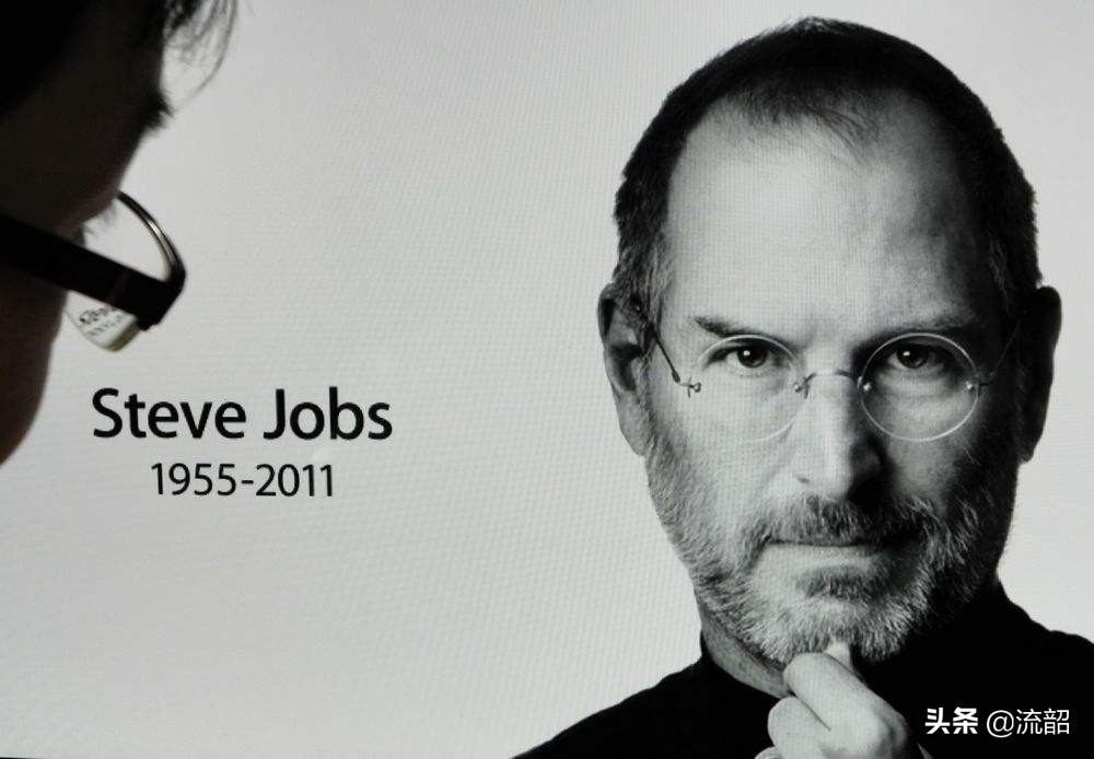 史蒂夫和乔布斯传奇,史蒂夫乔布斯自转