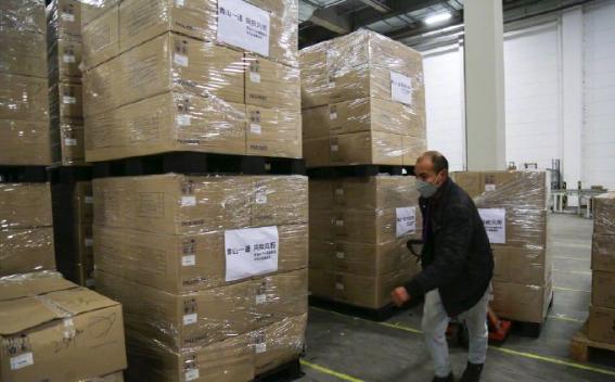 马云给美国捐口罩网民评论,马云捐赠口罩给世卫组织