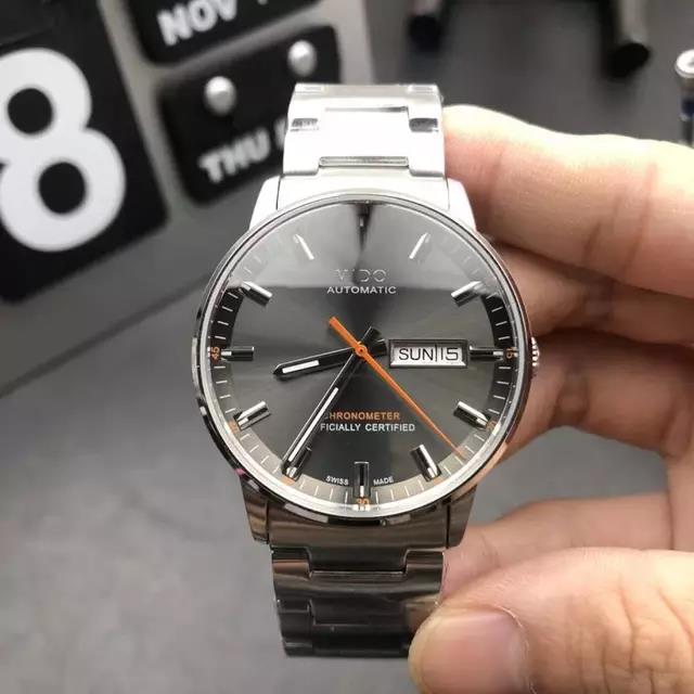 中国崛起!广州劳力士价还不到3000,贪婪的瑞士给老外上了一课