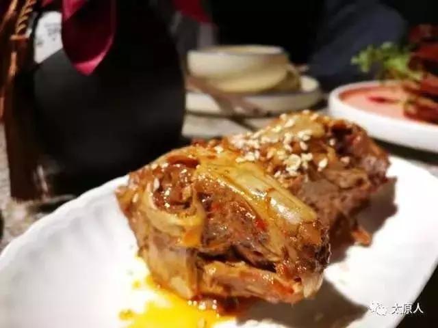 太原有名外地人来太原吃的饭店,山西太原必吃榜第一名特色美食