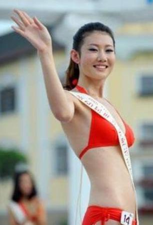 王宝强女友冯清分手了吗,王宝强女友冯清离过婚吗