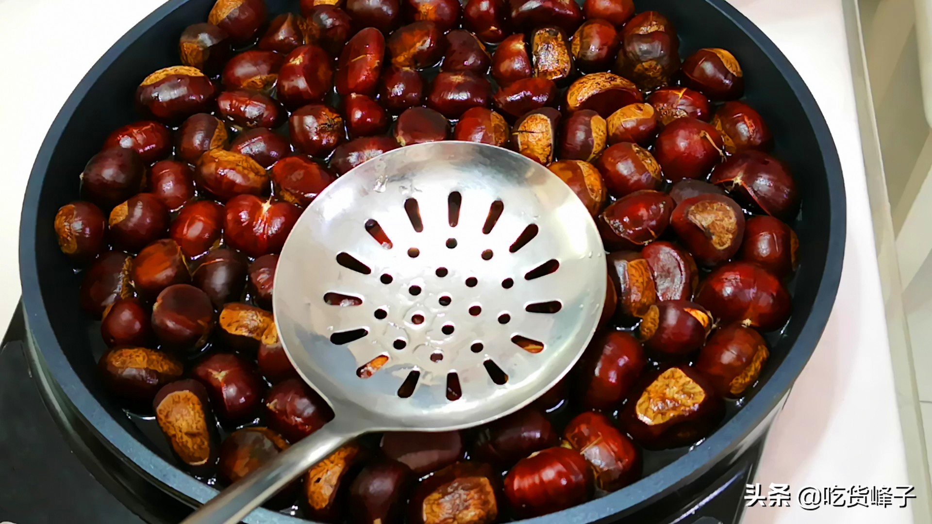 炒板栗不用黄油做出来的家常做法,炒板栗不用开水的方法