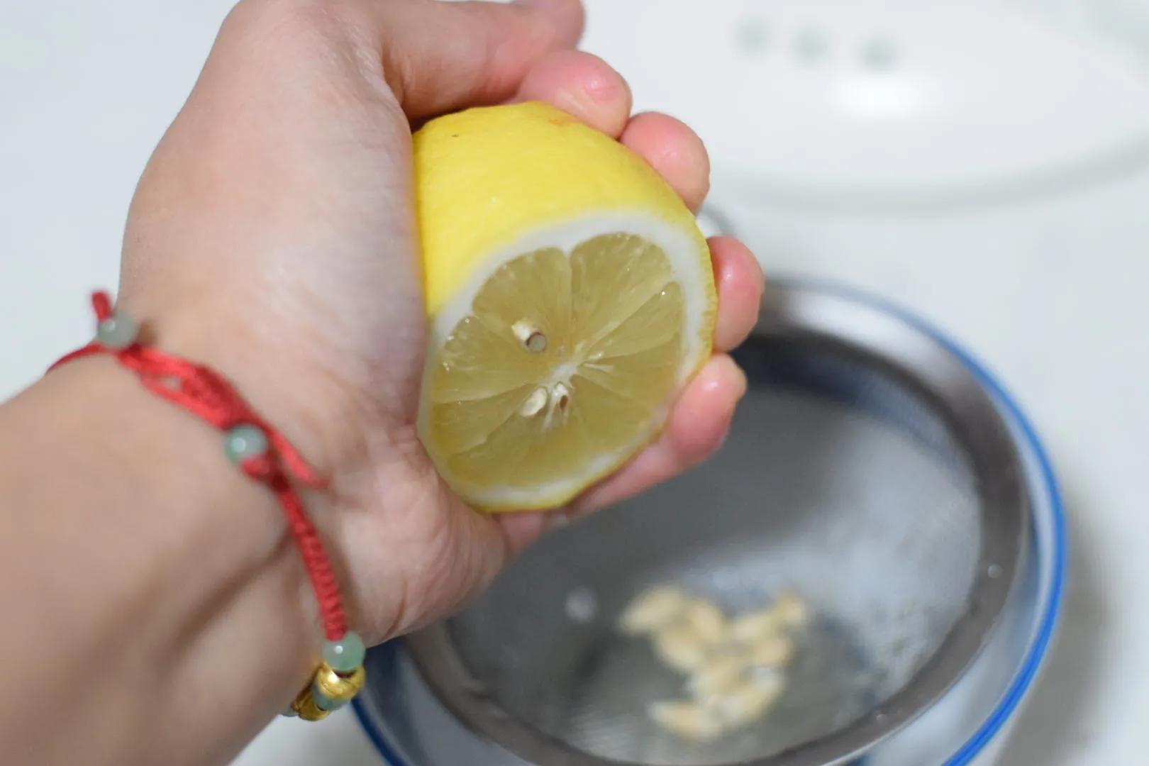 草莓酱怎么熬制保存久,草莓酱怎么熬制储存时间长