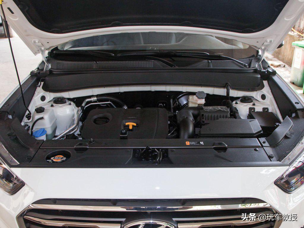 二手现代ix35和二手哈弗h6哪个好,哈弗h6max第三代对比现代15款ix35