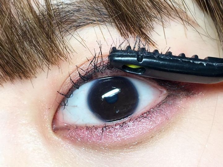 你还在用这种方法烫睫毛吗,最近很火的烫睫毛方法