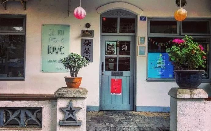 成都旅游远近攻略推荐理由,成都蓉城之秋旅游攻略