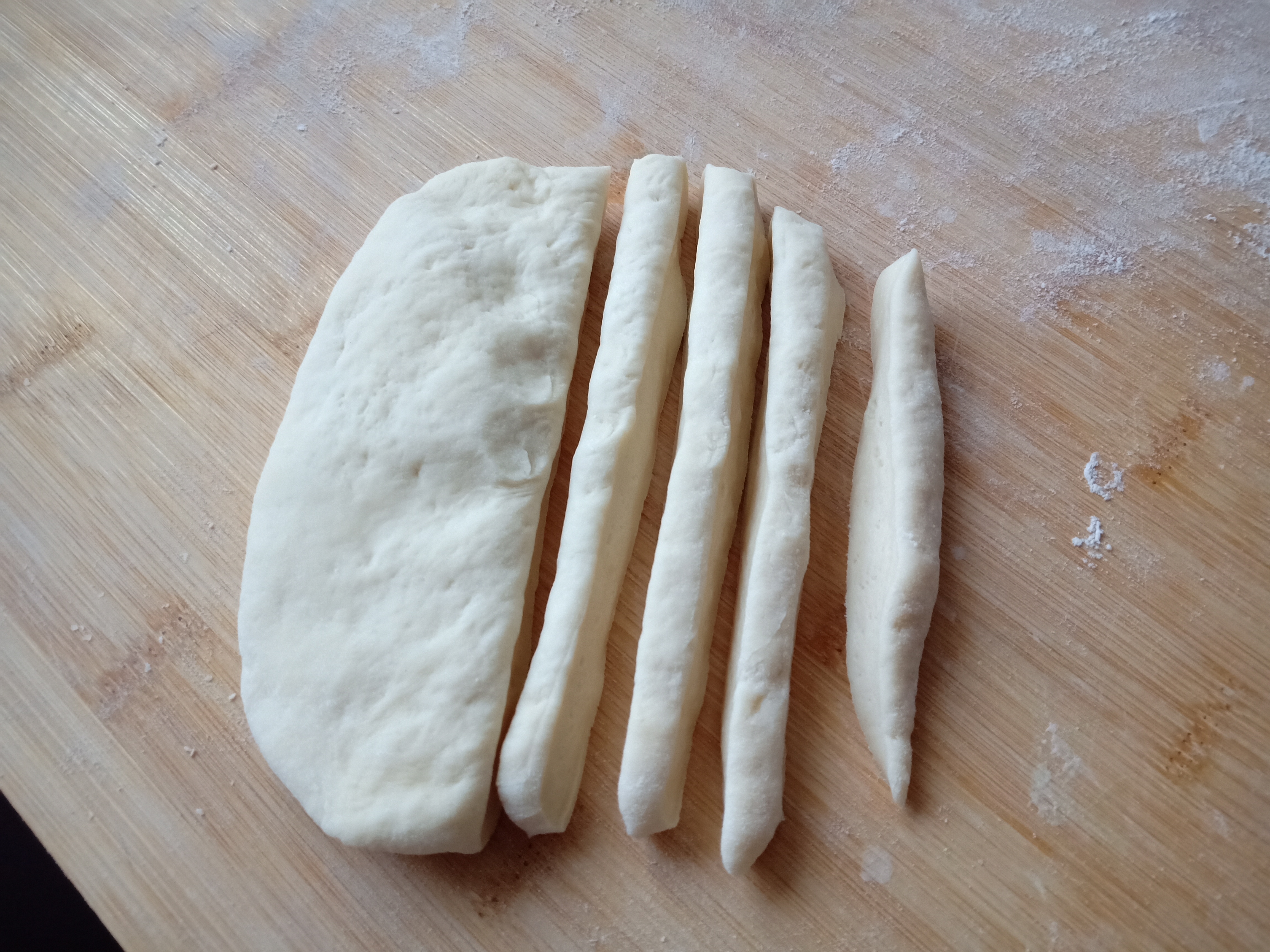 怎样做麻花好吃呢,麻花怎样炸好吃