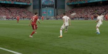 童话再现！丹麦4-1大胜俄罗斯以小组第二惊险出线