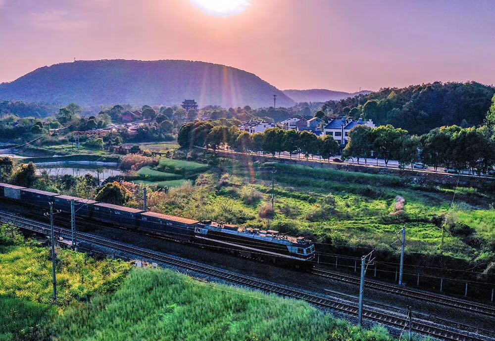 决战在拂晓（3）：宜（昌）沙（市）战役前期把围歼打成了追击战