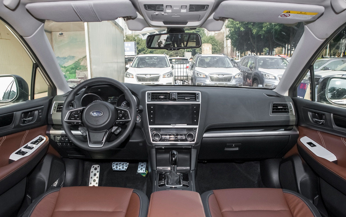 2010年斯巴鲁傲虎2.5全时四驱参数,2011年斯巴鲁傲虎2.5全时四驱二手