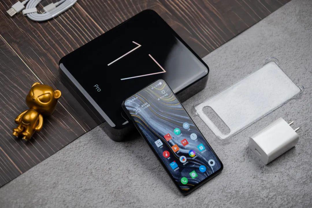 小而美平价的产品,小而美的手机品牌