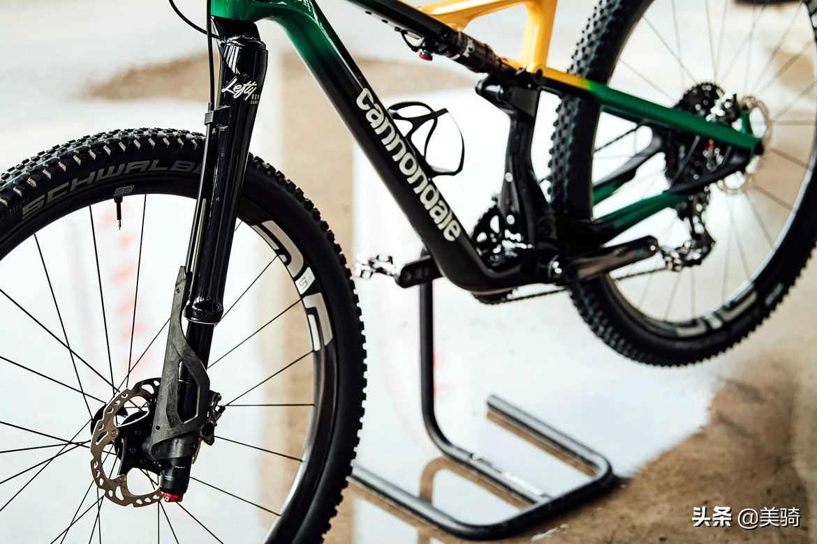 虽然重,但照样拿冠军巴西山地名将的Cannondale