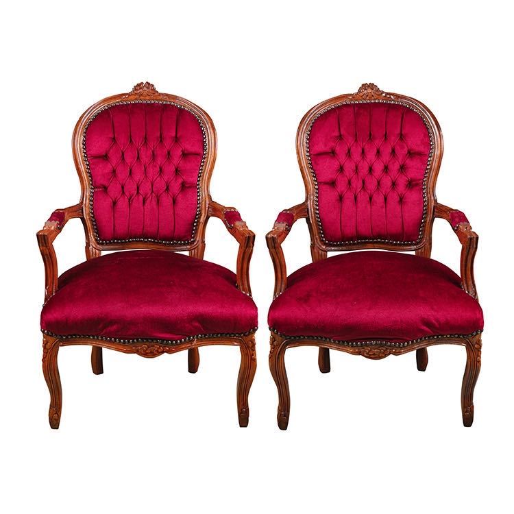 christianlouboutin粉色华伦天奴,christianlouboutin设计过的鞋子