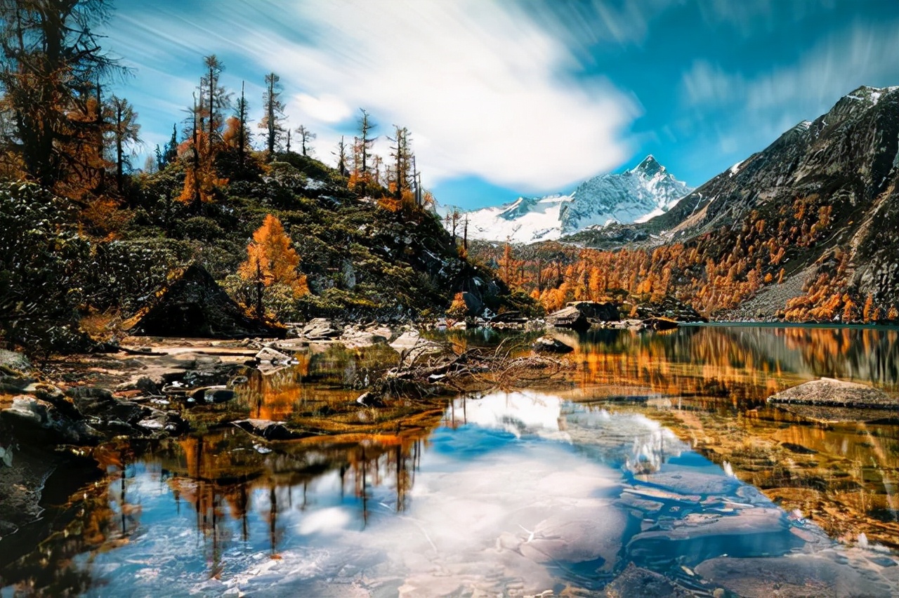 10—11月份最佳自驾旅游推荐,遇见最美的旅行国内29条自驾路线