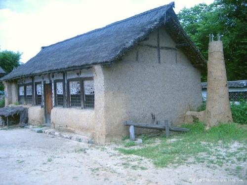 东北民俗八大怪景区,东北八大怪烟筒垒在大墙外