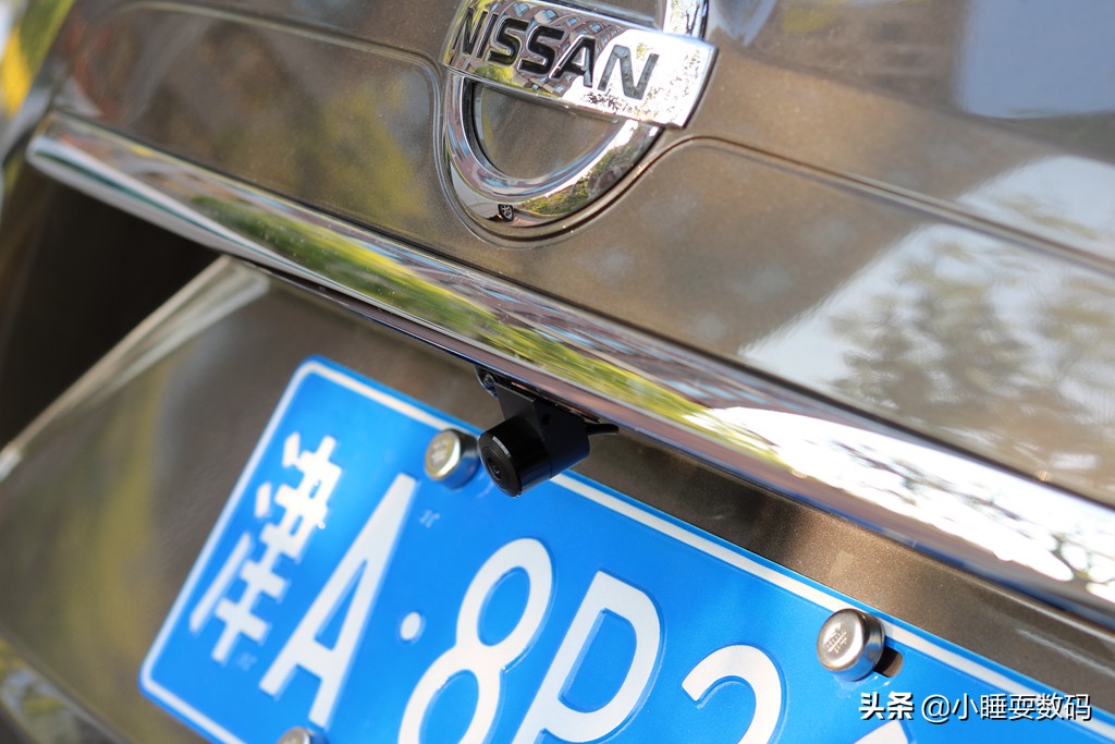 小米70迈智能行车助手套装,小米70迈行车助手拆机