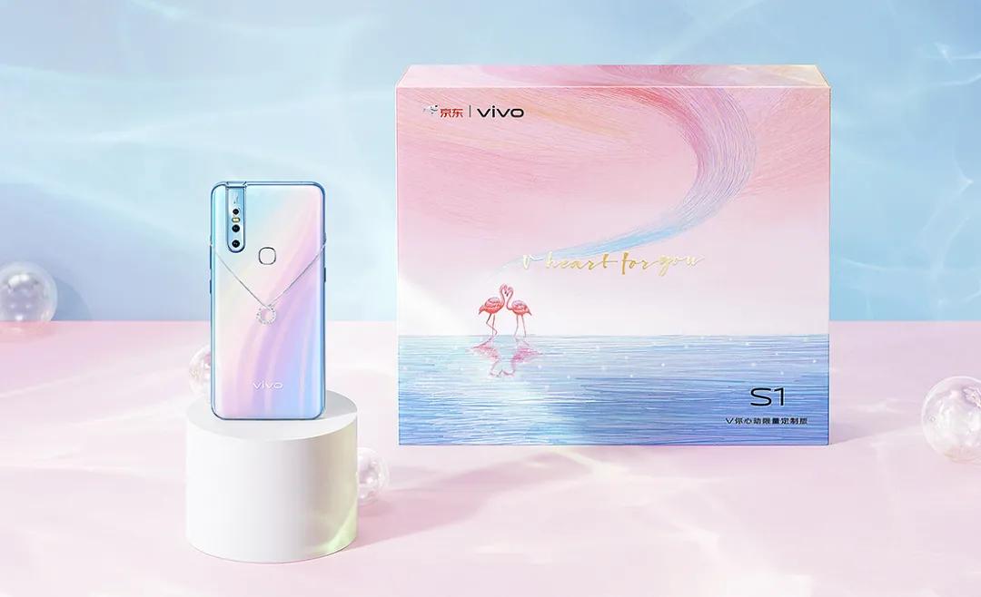 描摹梦境的魔术师,靠画“圈圈”火遍全网