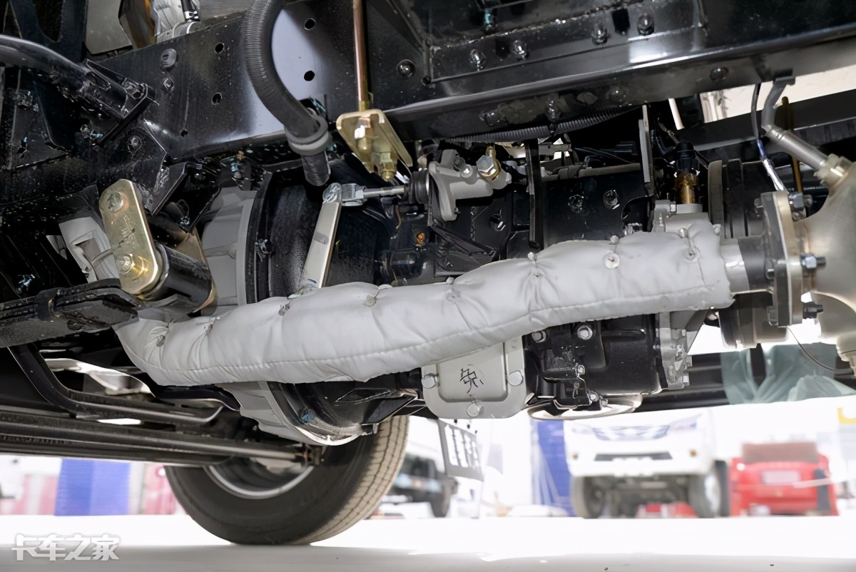 唐骏轻卡金利卡4.2米,唐骏金利卡排半3米7轻卡